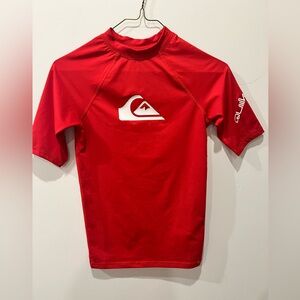Quicksilver rash guard red boys size 12 - M